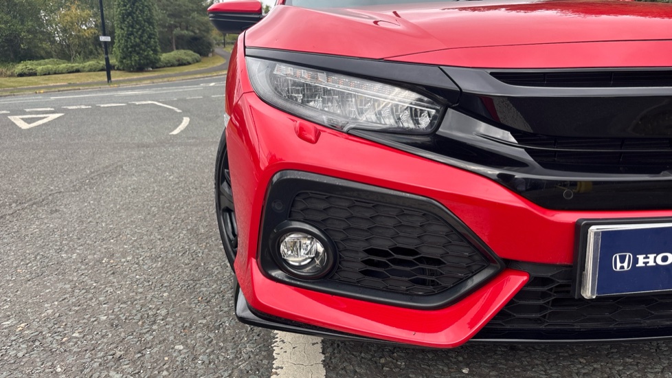 Honda Civic 1.5 VTEC Turbo Sport 5dr CVT Petrol Hatchback - Image 21