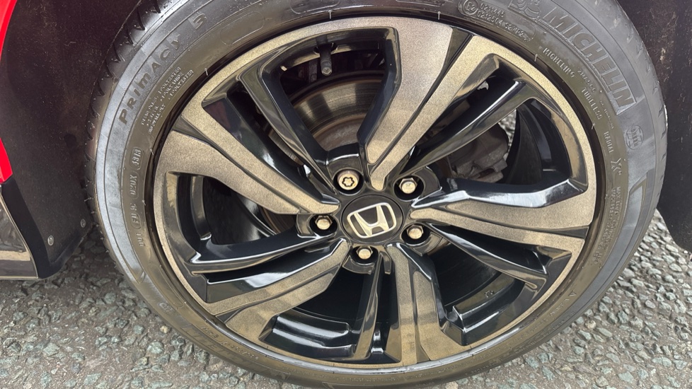 Honda Civic 1.5 VTEC Turbo Sport 5dr CVT Petrol Hatchback - Image 24