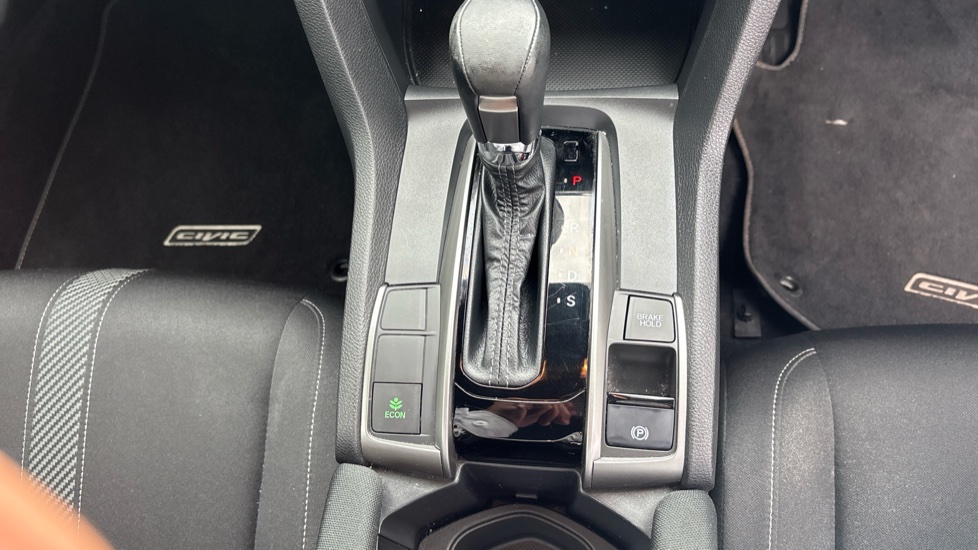 Honda Civic 1.5 VTEC Turbo Sport 5dr CVT Petrol Hatchback - Image 35