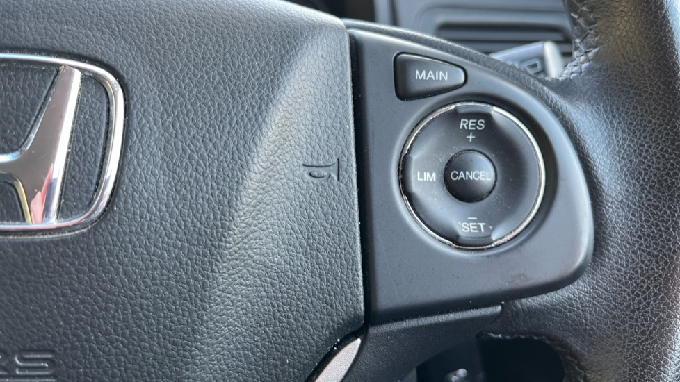 Honda CR-V 1.6 i-DTEC 160 SE Plus 5dr Auto [Nav] Diesel Estate - Image 28