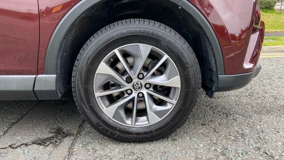 Toyota RAV4 2.5 VVT-i Hybrid Business Ed Plus TSS 5dr CVT 2WD Hybrid Estate - Image 21