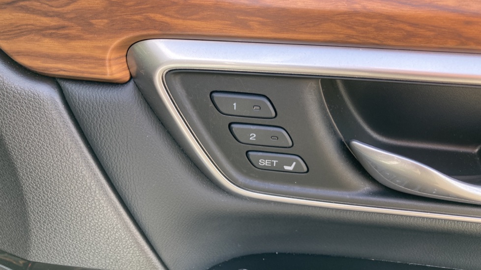 Honda CR-V 2.0 i-MMD Hybrid EX 5dr eCVT Hybrid Estate - Image 26