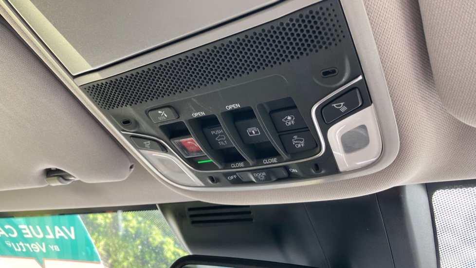 Honda CR-V 2.0 i-MMD Hybrid EX 5dr eCVT Hybrid Estate - Image 41