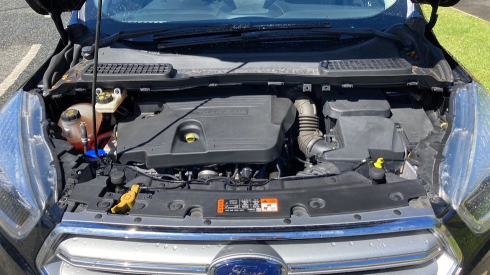 Ford Kuga 2.0 TDCi Titanium 5dr 2WD Diesel Estate - Image 8