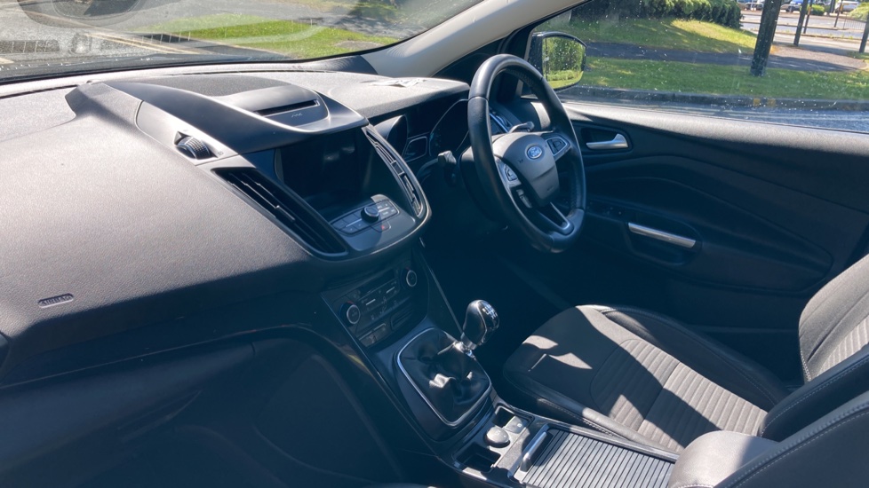 Ford Kuga 2.0 TDCi Titanium 5dr 2WD Diesel Estate - Image 9