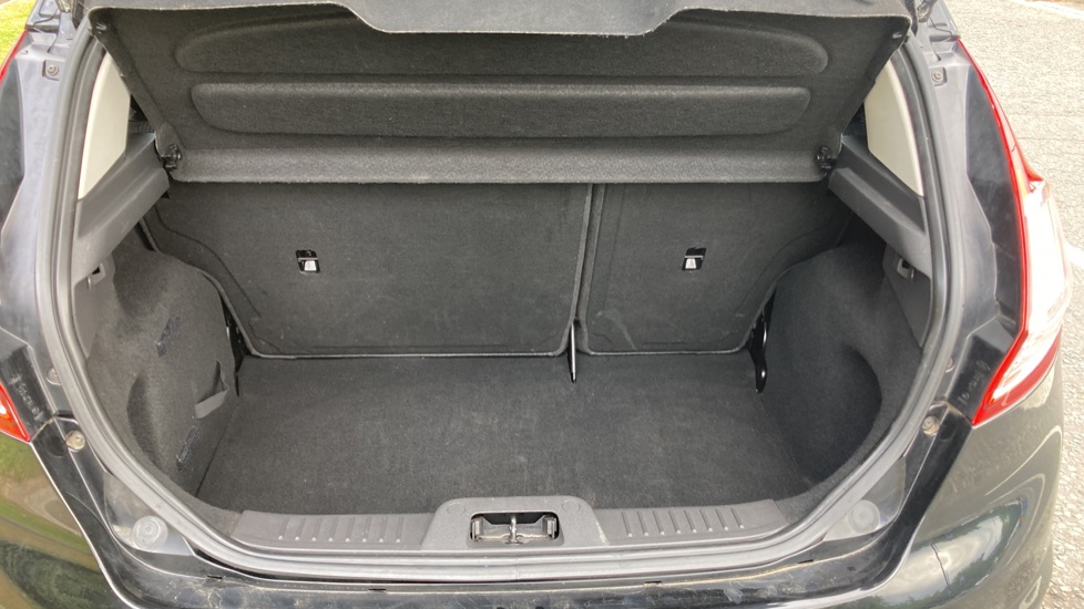 Ford Fiesta 1.0 EcoBoost 125 Titanium 5dr Petrol Hatchback - Image 4