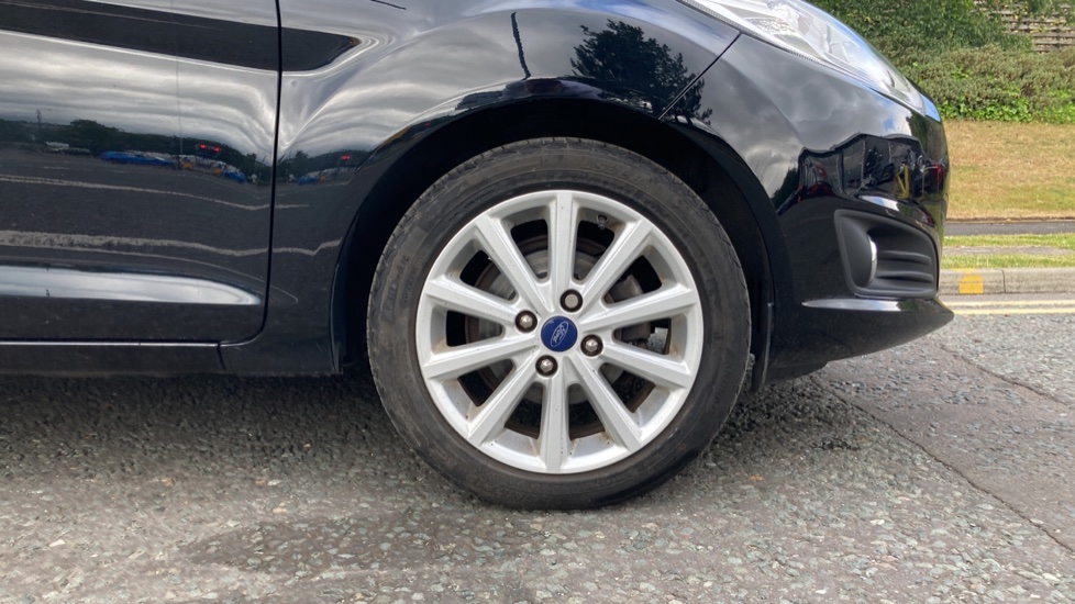 Ford Fiesta 1.0 EcoBoost 125 Titanium 5dr Petrol Hatchback - Image 7
