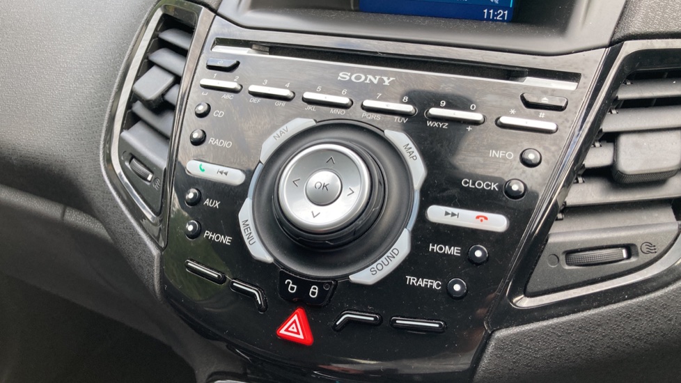 Ford Fiesta 1.0 EcoBoost 125 Titanium 5dr Petrol Hatchback - Image 22
