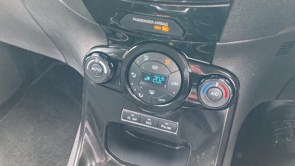 Ford Fiesta 1.0 EcoBoost 125 Titanium 5dr Petrol Hatchback - Image 23