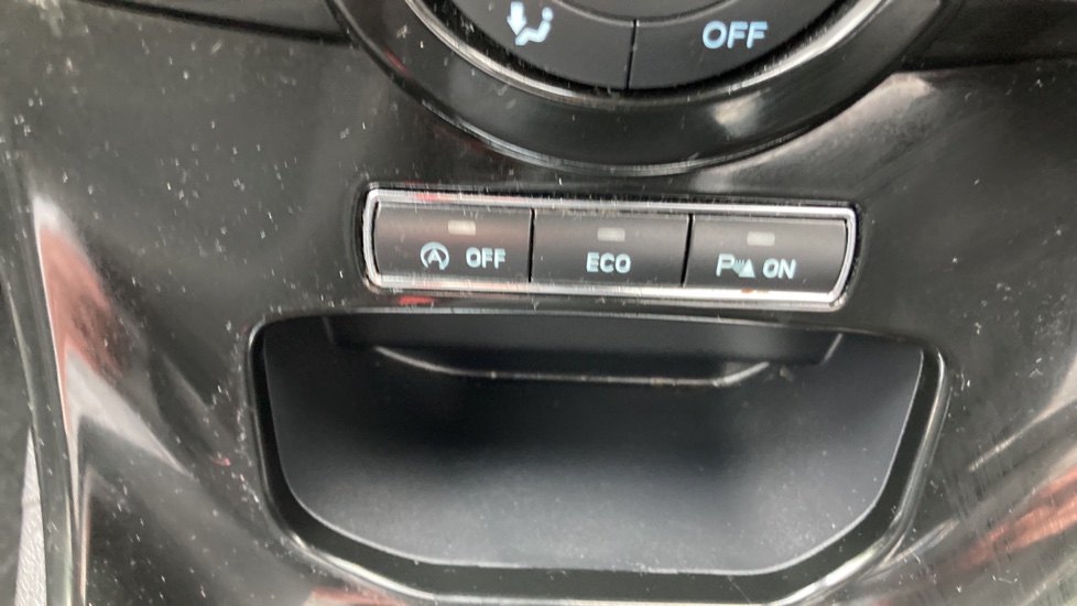 Ford Fiesta 1.0 EcoBoost 125 Titanium 5dr Petrol Hatchback - Image 24
