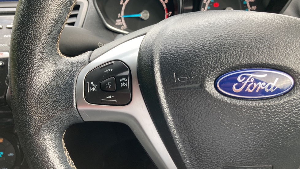 Ford Fiesta 1.0 EcoBoost 125 Titanium 5dr Petrol Hatchback - Image 28