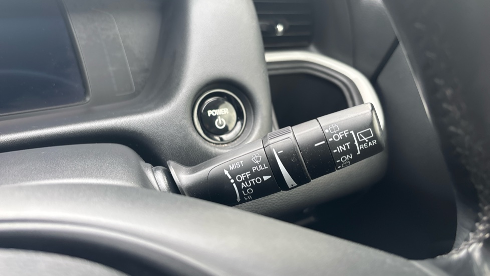 Honda Jazz 1.5 i-MMD Hybrid Advance 5dr eCVT Hybrid Hatchback - Image 18