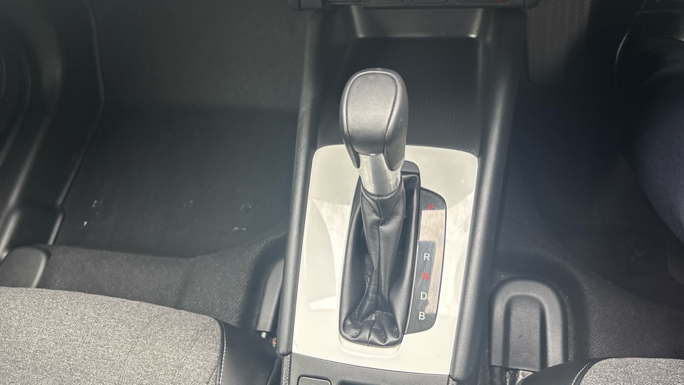 Honda Jazz 1.5 i-MMD Hybrid Advance 5dr eCVT Hybrid Hatchback - Image 23
