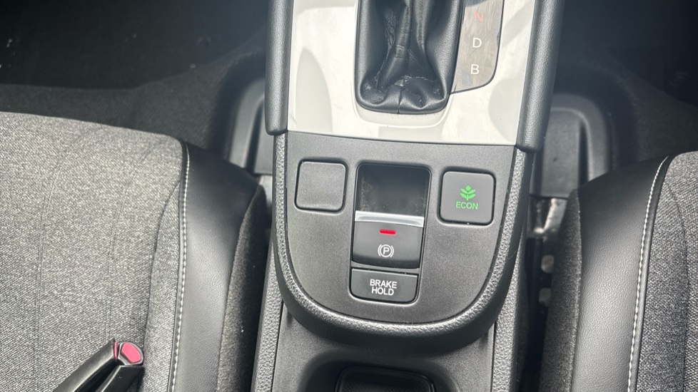 Honda Jazz 1.5 i-MMD Hybrid Advance 5dr eCVT Hybrid Hatchback - Image 24