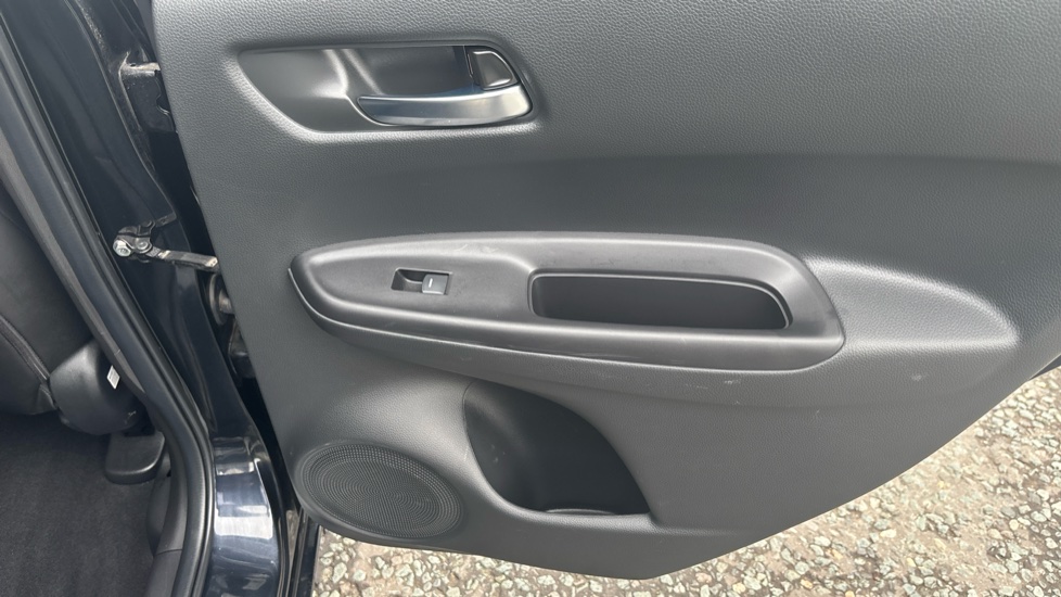 Honda Jazz 1.5 i-MMD Hybrid Advance 5dr eCVT Hybrid Hatchback - Image 35
