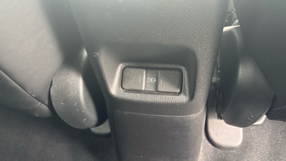 Honda Jazz 1.5 i-MMD Hybrid Advance 5dr eCVT Hybrid Hatchback - Image 37