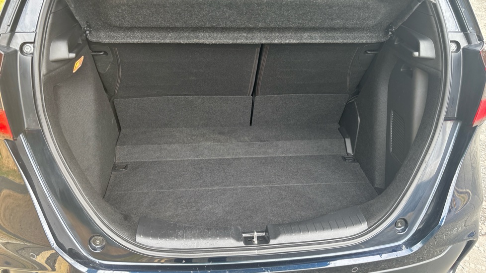 Honda Jazz 1.5 i-MMD Hybrid Advance 5dr eCVT Hybrid Hatchback - Image 40