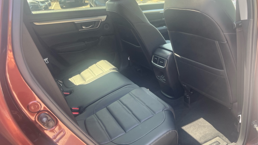 Honda CR-V 2.0 i-MMD Hybrid EX 5dr eCVT Hybrid Estate - Image 13