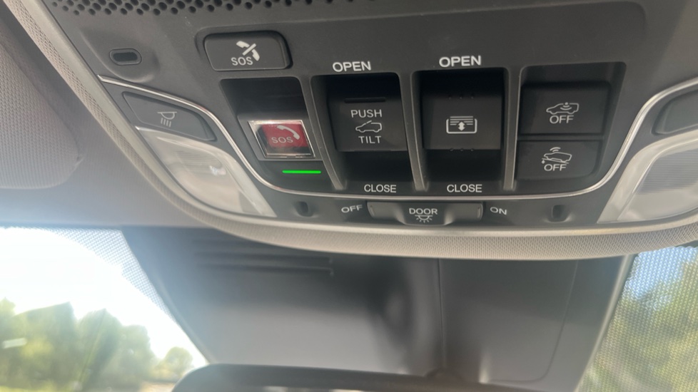 Honda CR-V 2.0 i-MMD Hybrid EX 5dr eCVT Hybrid Estate - Image 43