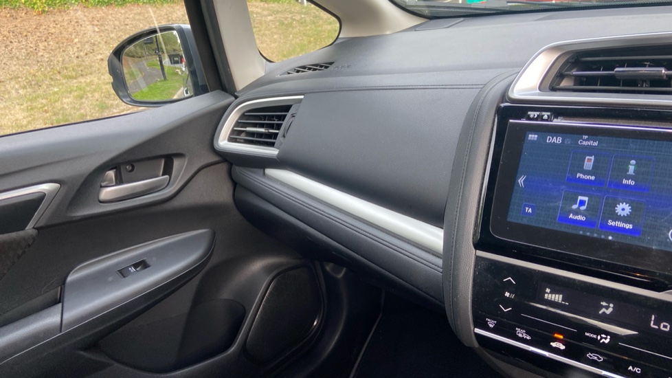 Honda Jazz 1.3 i-VTEC EX 5dr Petrol Hatchback - Image 23
