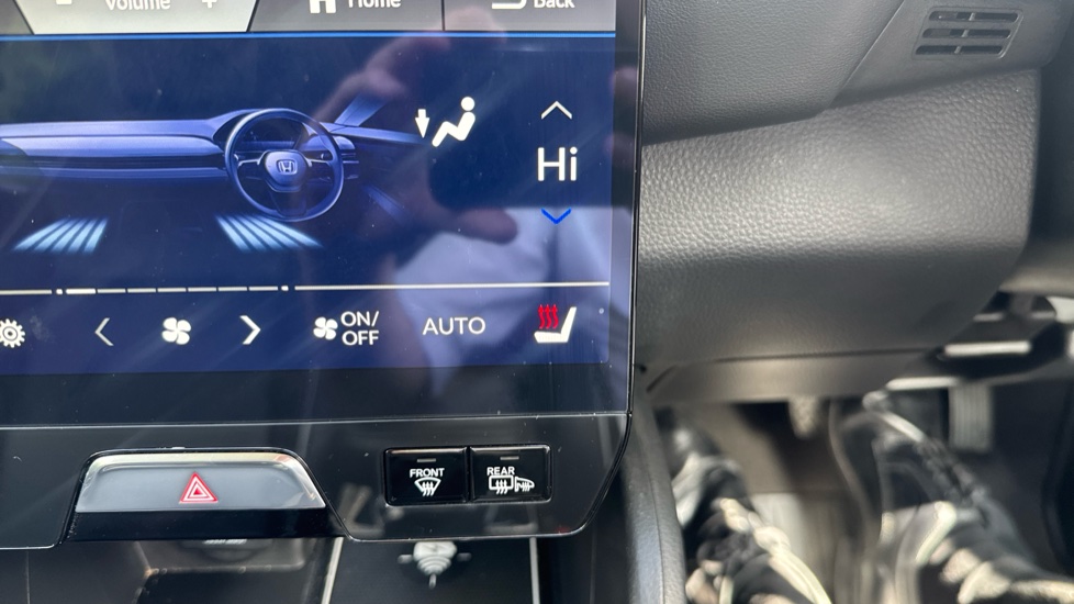 Honda E Ny1 150kW Elegance 69kWh 5dr Auto Electric Hatchback - Image 42