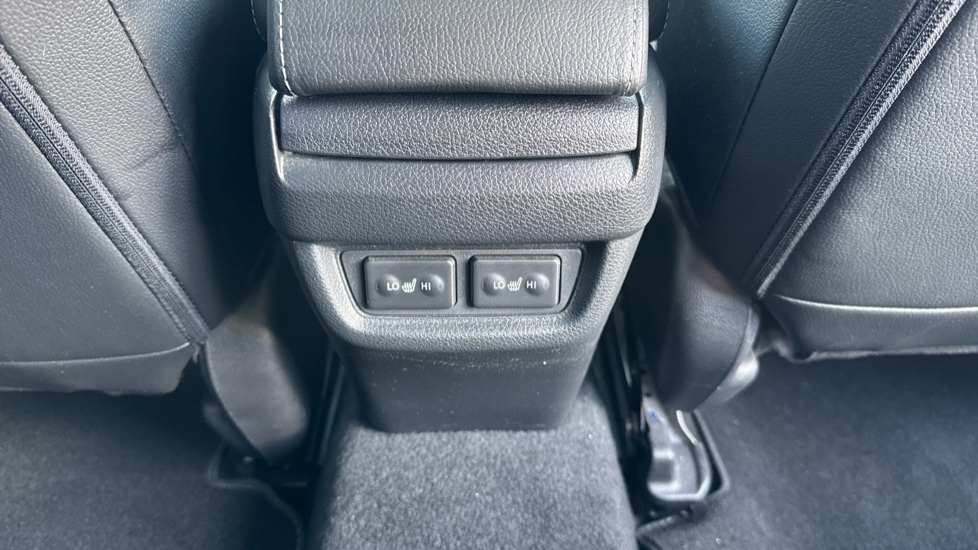 Honda Civic 1.0 VTEC Turbo 126 EX 5dr CVT Petrol Hatchback - Image 33