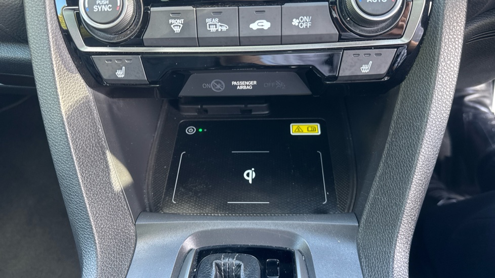 Honda Civic 1.0 VTEC Turbo 126 EX 5dr CVT Petrol Hatchback - Image 44