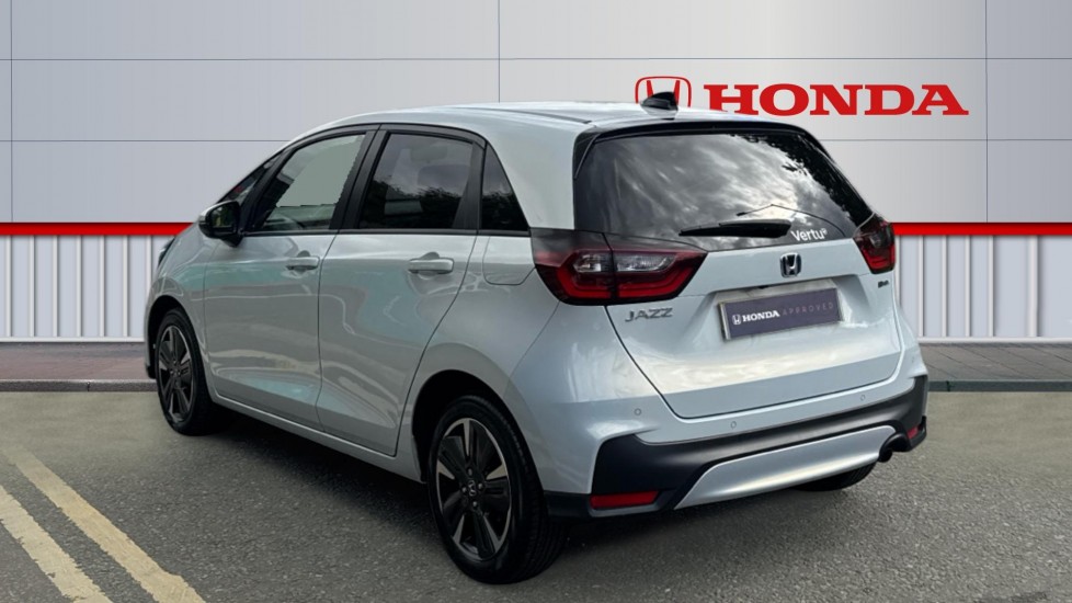 Honda Jazz 1.5 i-MMD Hybrid Advance 5dr eCVT Hybrid Hatchback - Image 3
