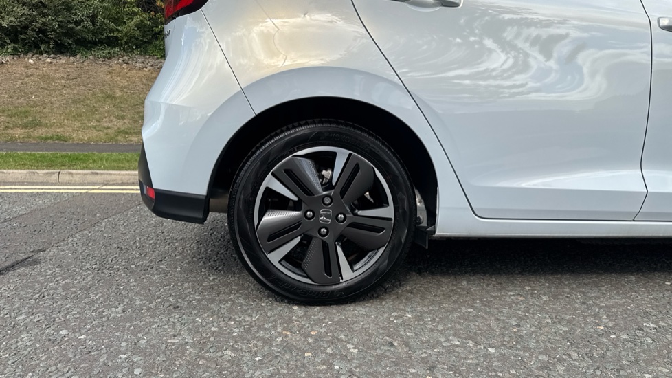 Honda Jazz 1.5 i-MMD Hybrid Advance 5dr eCVT Hybrid Hatchback - Image 9