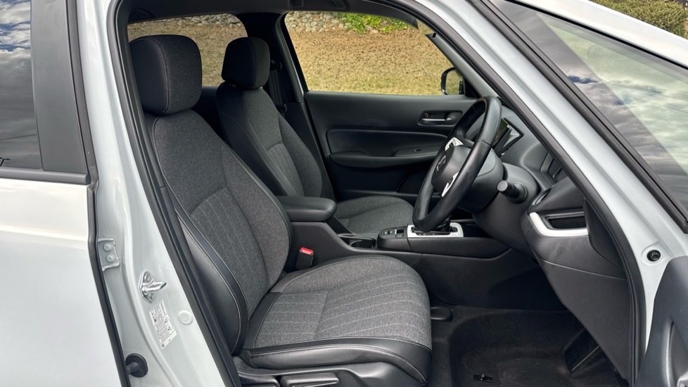 Honda Jazz 1.5 i-MMD Hybrid Advance 5dr eCVT Hybrid Hatchback - Image 34