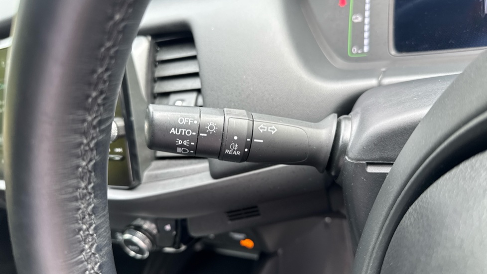 Honda Jazz 1.5 i-MMD Hybrid Advance 5dr eCVT Hybrid Hatchback - Image 42