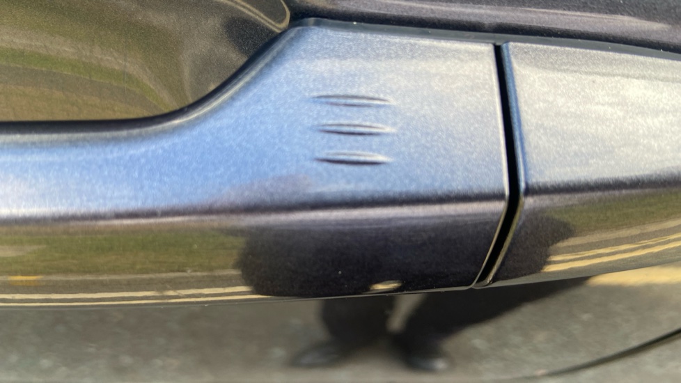 Honda CR-V 2.0 i-MMD Hybrid SR 5dr eCVT Hybrid Estate - Image 18