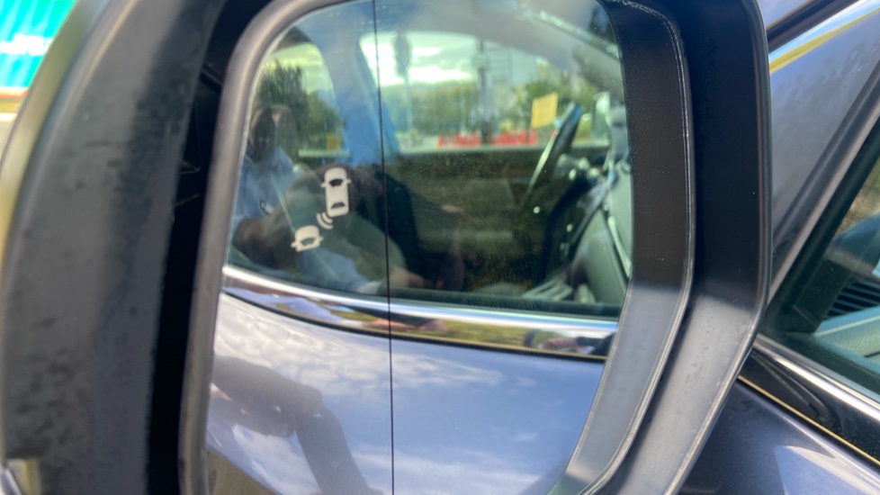 Honda CR-V 2.0 i-MMD Hybrid SR 5dr eCVT Hybrid Estate - Image 19