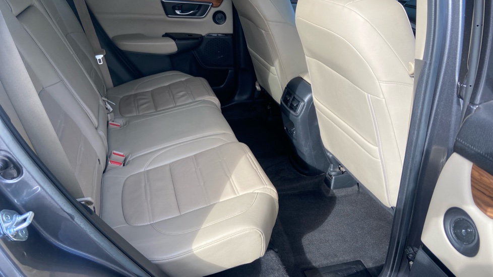 Honda CR-V 2.0 i-MMD Hybrid SR 5dr eCVT Hybrid Estate - Image 20
