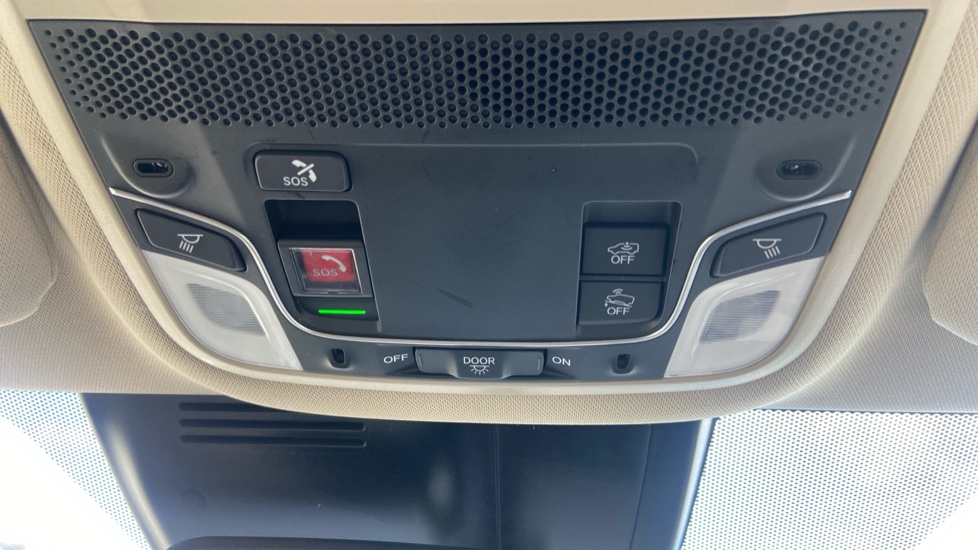 Honda CR-V 2.0 i-MMD Hybrid SR 5dr eCVT Hybrid Estate - Image 39