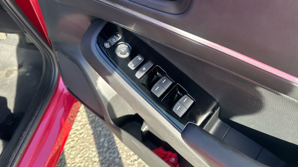 Honda HR-V 1.5 eHEV Advance 5dr CVT Hybrid Hatchback - Image 29