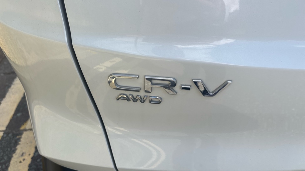 Honda CR-V 2.0 eHEV Advance 5dr eCVT Hybrid Estate - Image 40