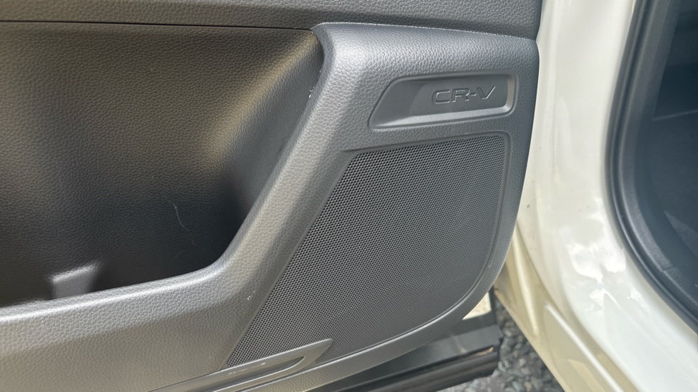 Honda CR-V 2.0 eHEV Advance 5dr eCVT Hybrid Estate - Image 45