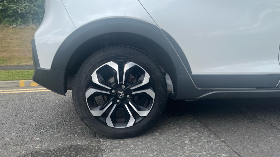 Honda Jazz 1.5 i-MMD Hybrid Crosstar EX 5dr eCVT Hybrid Hatchback - Image 9