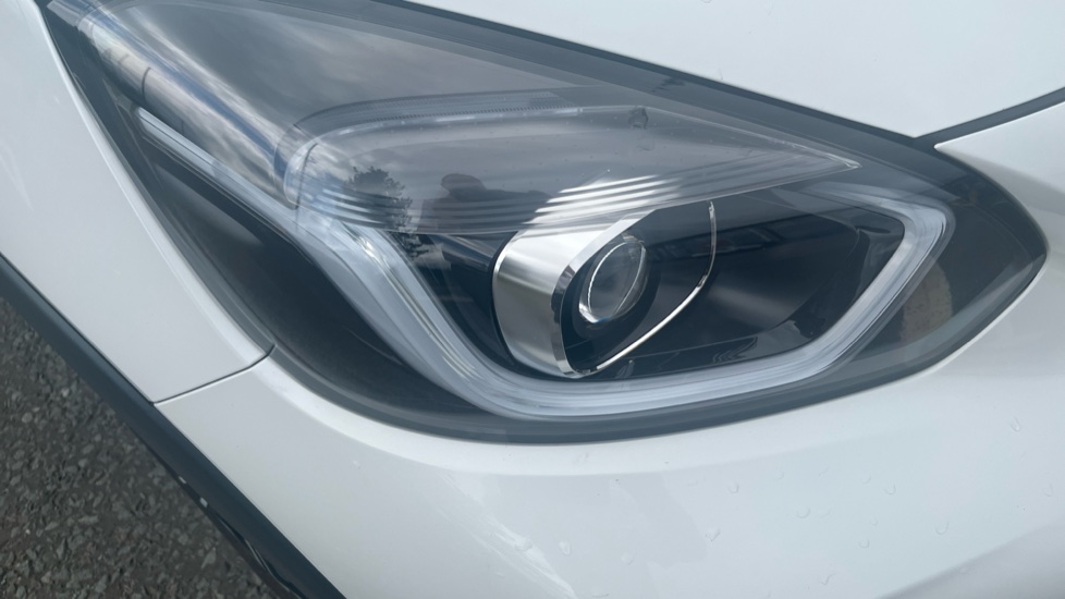 Honda Jazz 1.5 i-MMD Hybrid Crosstar EX 5dr eCVT Hybrid Hatchback - Image 18