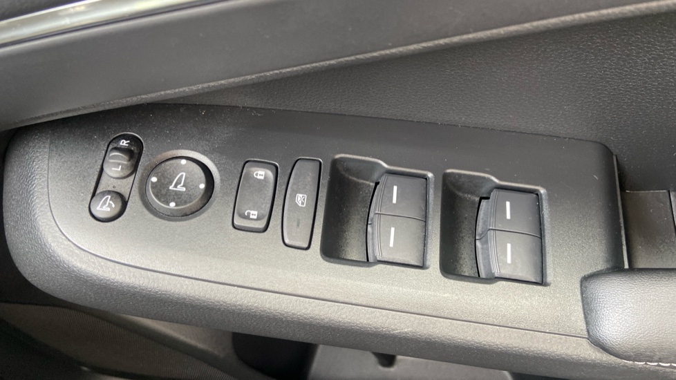 Honda HR-V 1.5 eHEV Advance 5dr CVT Hybrid Hatchback - Image 35