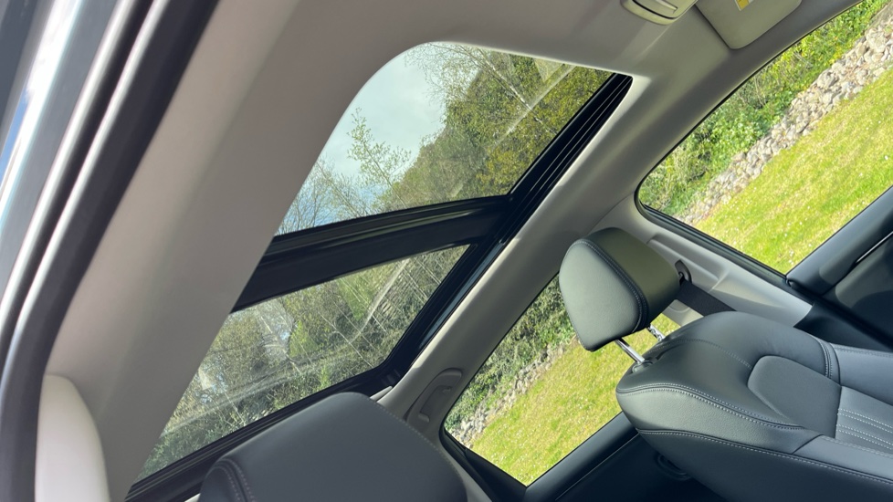 Honda Zr-V 2.0 eHEV Advance 5dr CVT Hybrid Estate - Image 15