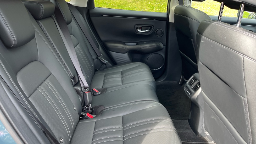 Honda Zr-V 2.0 eHEV Advance 5dr CVT Hybrid Estate - Image 20