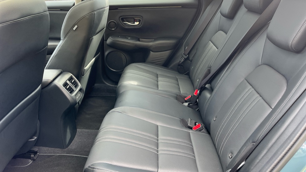 Honda Zr-V 2.0 eHEV Advance 5dr CVT Hybrid Estate - Image 23