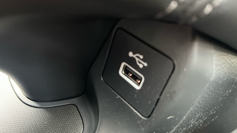 Honda Zr-V 2.0 eHEV Advance 5dr CVT Hybrid Estate - Image 41