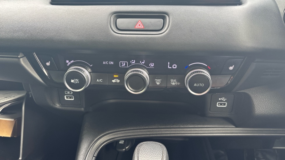 Honda HR-V 1.5 eHEV Elegance 5dr CVT Hybrid Hatchback - Image 32