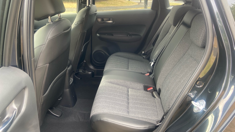 Honda Jazz 1.5 i-MMD Hybrid Advance 5dr eCVT Hybrid Hatchback - Image 13