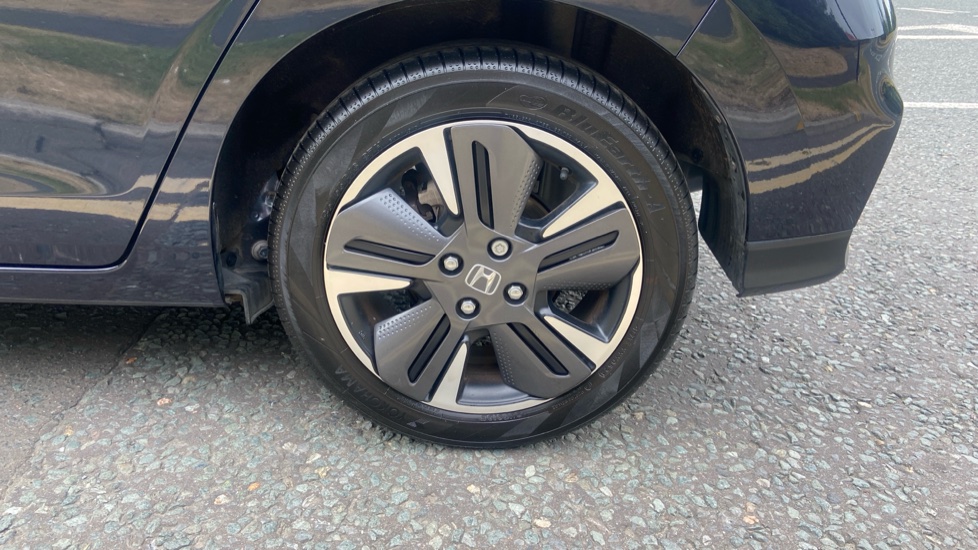 Honda Jazz 1.5 i-MMD Hybrid Advance 5dr eCVT Hybrid Hatchback - Image 19