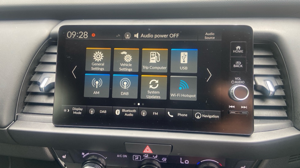 Honda Jazz 1.5 i-MMD Hybrid Advance 5dr eCVT Hybrid Hatchback - Image 32