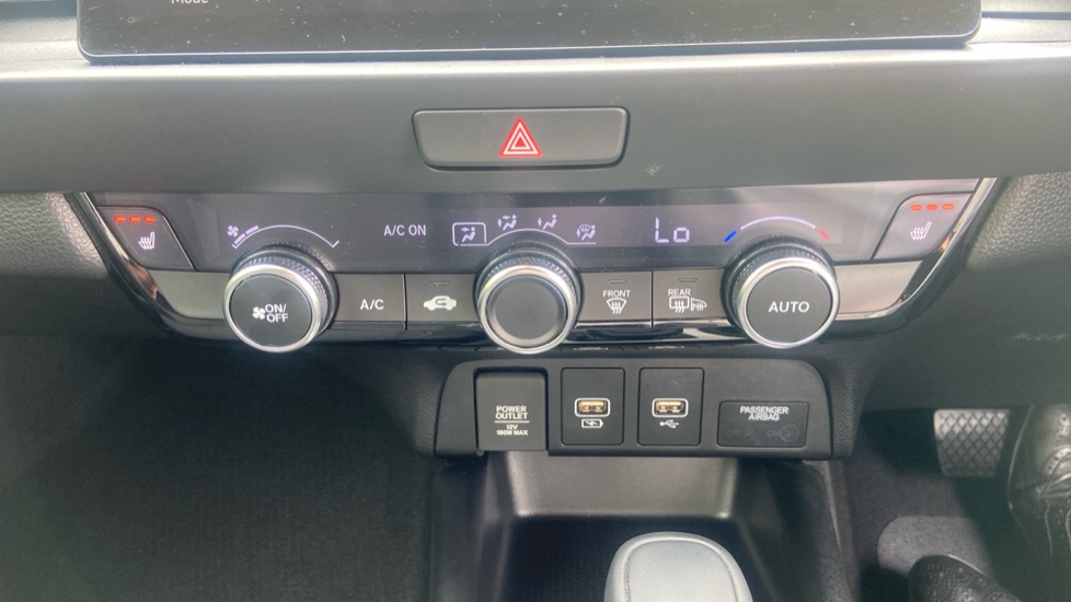 Honda Jazz 1.5 i-MMD Hybrid Advance 5dr eCVT Hybrid Hatchback - Image 35